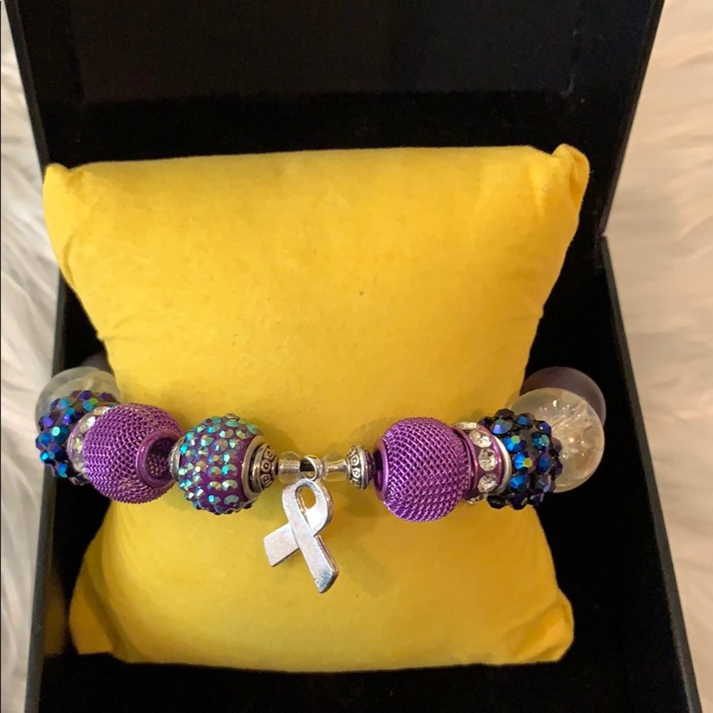 Lupus support bracelet